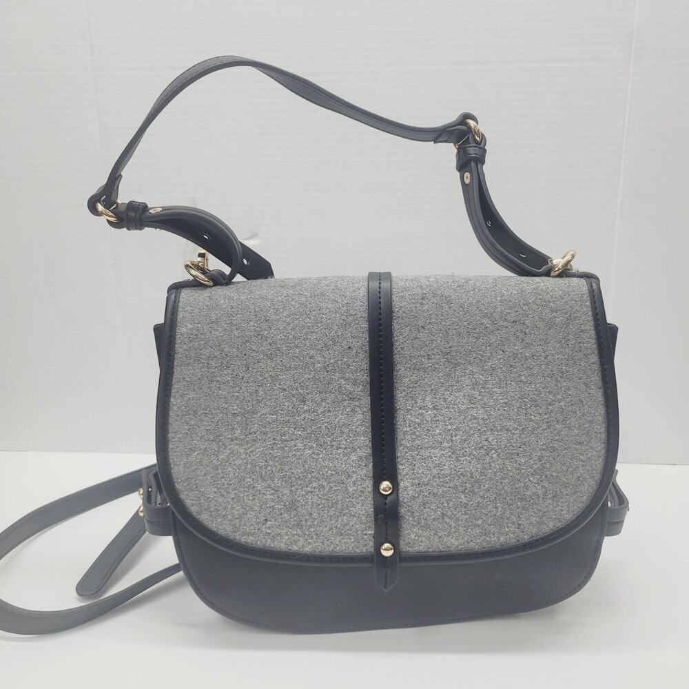 Steve Madden Black & Grey Crossbody Shoulder Bag Adjustable Strap Magnet Closure